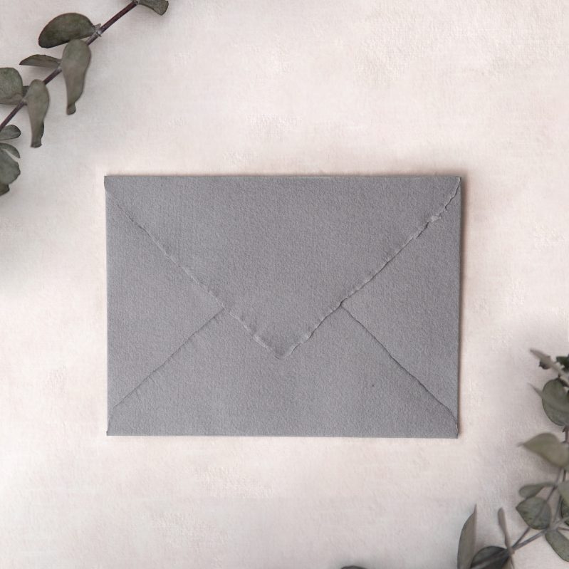 Sobre Artesanal Gris